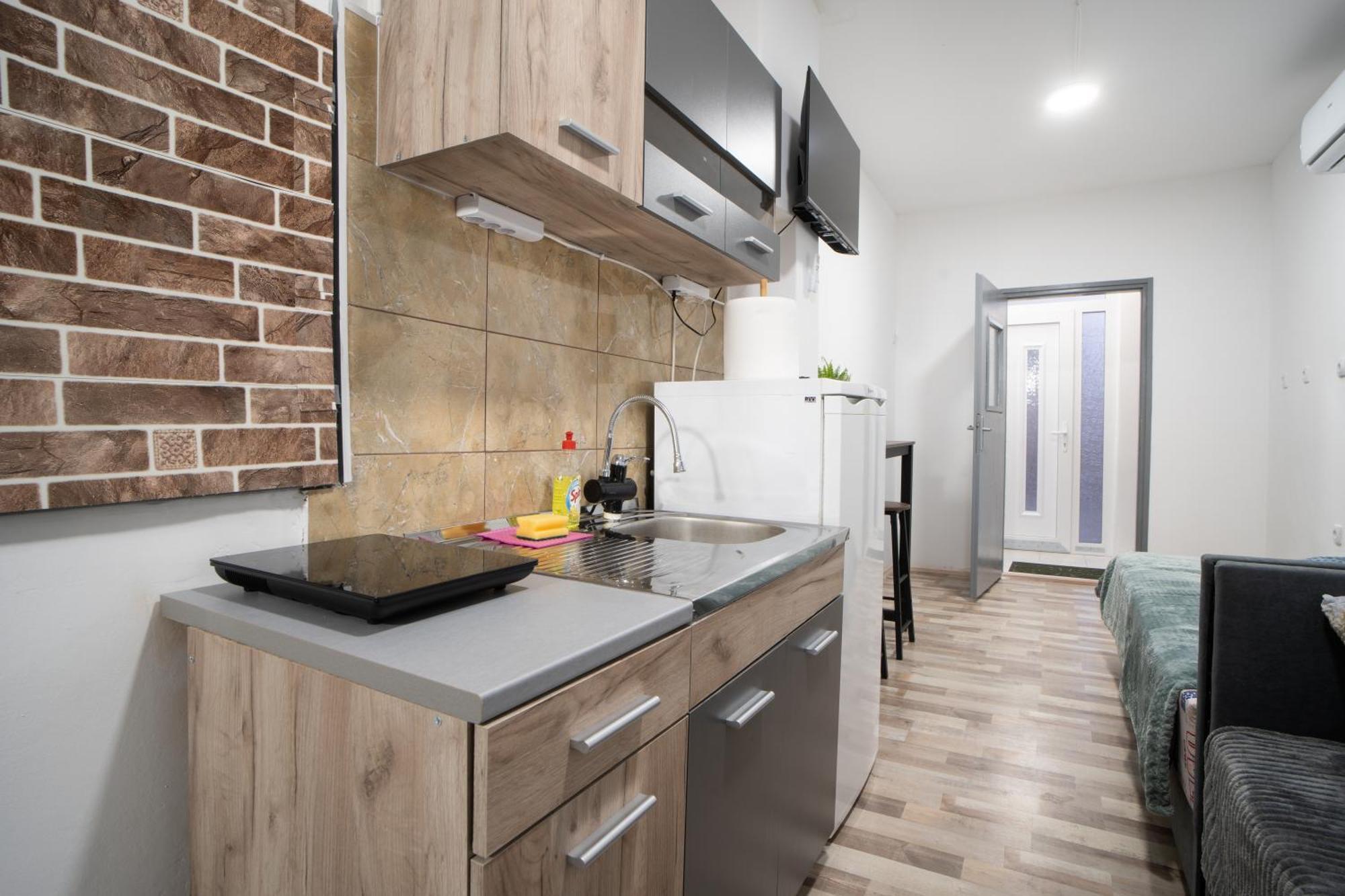 Apartment Vukelic 1 *